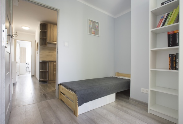 Żwirki i Wigury 59/18 #6